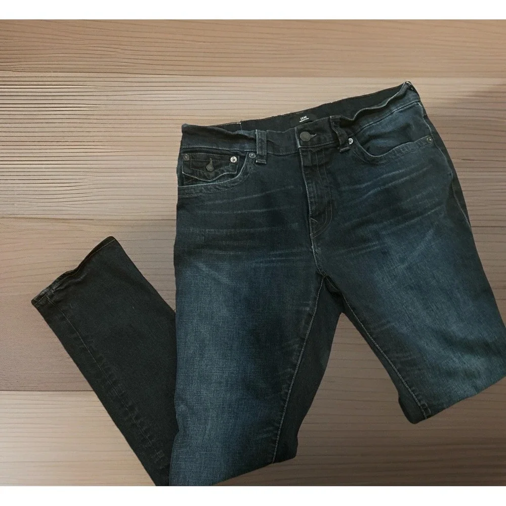 True Religion Geno Big T Flap Pocket Relaxed Slim Fit Jeans Men's Size 36x32.5